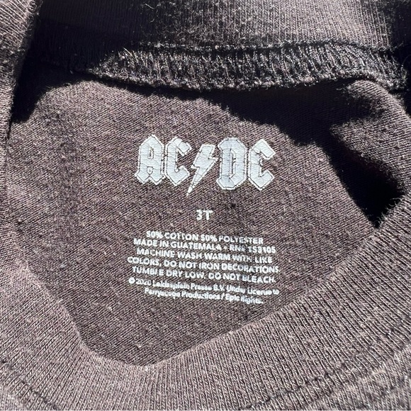 Little Boys 3T AC/DC Band Tee Shirt - Picture 3 of 4